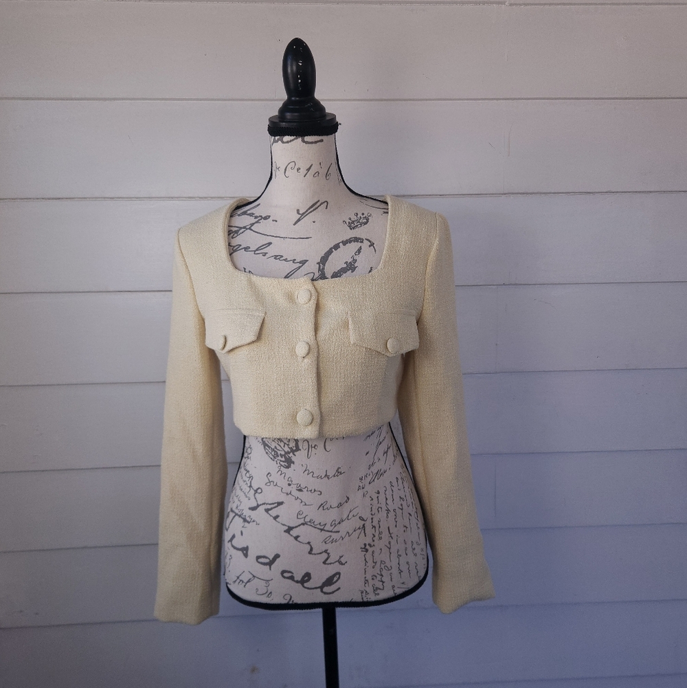 Storia Cream Cropped Tweed Blazer Jacket Size S Cute Boucle Crop